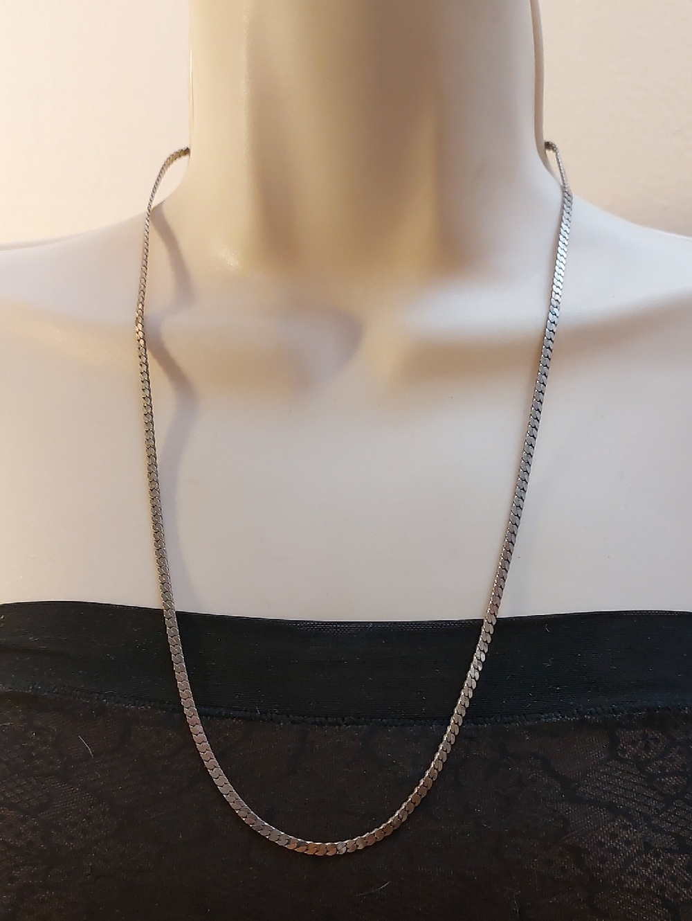 Vintage KOREA 3mm Thick Silver Tone Tight Cuban Link Chain Necklace